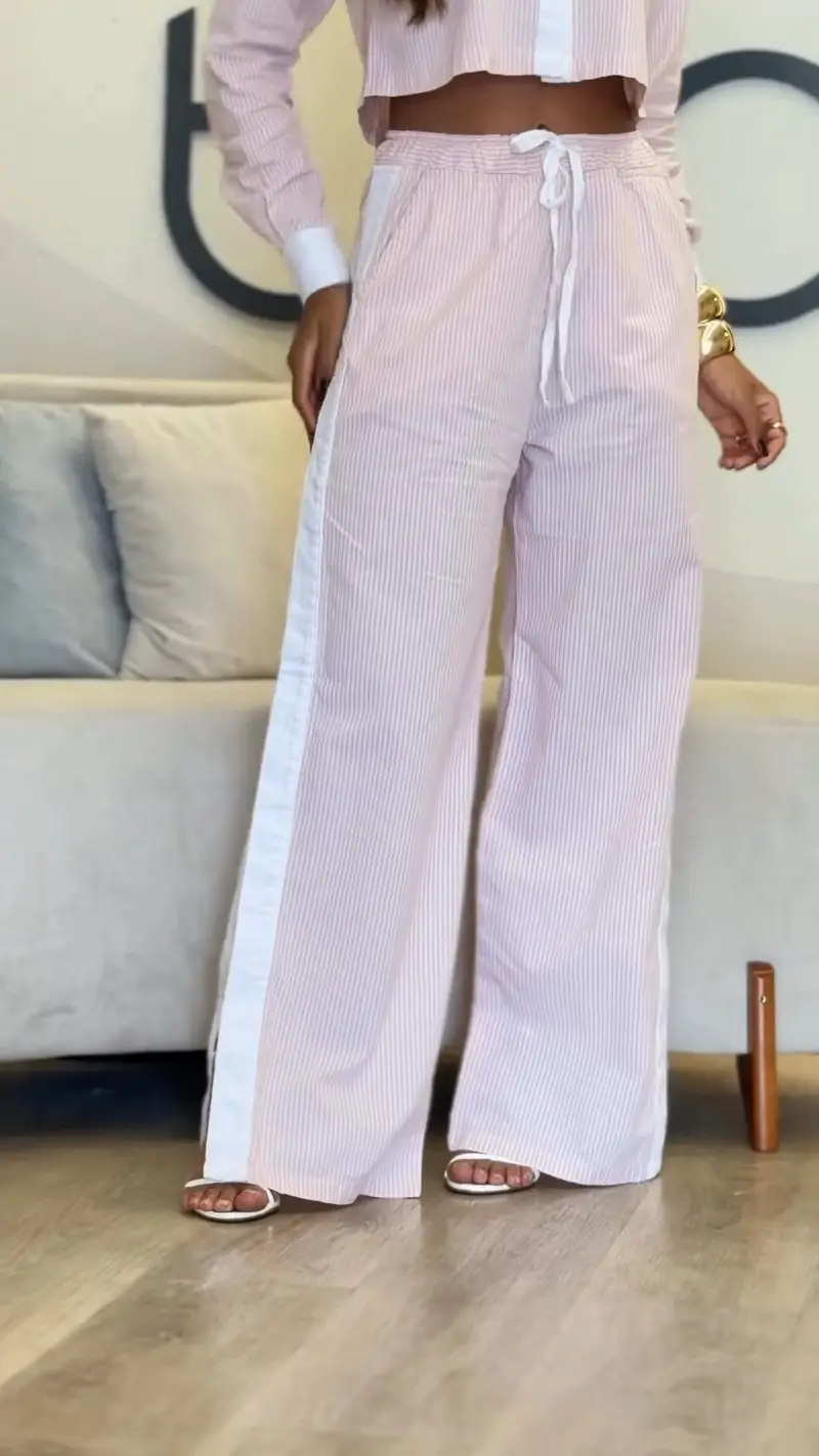 Calça Pantalona Listrada